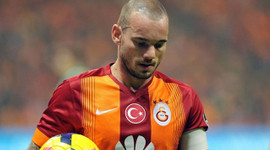 Sneijder penaltıyı atmaktan çekindi