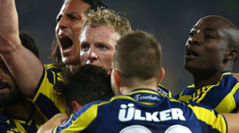 Feyenoord Kuyt'ı açıkladı!