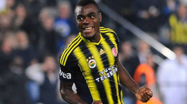 Emenike, oradan ev aldı! Gidiyor mu?