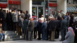 Devlet, çifte maaş alan memurların peşinde