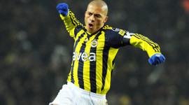 F.Bahçe'den Alex'e mesaj! Buzlar eriyor mu?