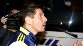 Emre Belözoğlu muhabire patladı