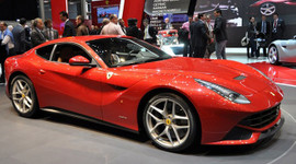 Krallara layık Ferrari F12berlinetta