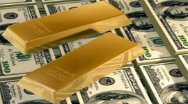 Aylıkta külçe altın yıllıkta dolar