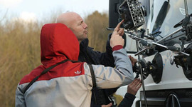 Çağan Irmak bu kez Mercedes için ağlatacak