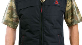 Denizli'de üşütmeyen kıyafet üretildi!