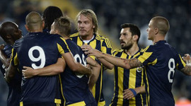 Fenerbahçe, rüya kadroyla rekora koşuyor! Tüm satışlar patladı...