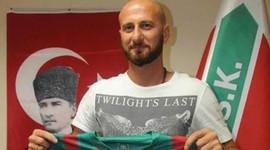 'Kemal Papadopoulos' Komşu'yu karıştırdı