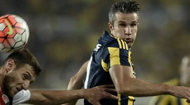 Van Persie: "Kadıköy'deki uğultuyla şok oldum"