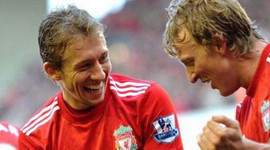 Dirk Kuyt'tan Fenerbahçe'ye sürpriz teklif! Orta sahaya...