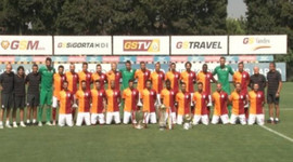 Galatasaray 3 kupa ile poz verdi