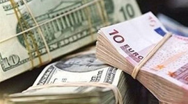 Dolar ve Euro'dan TL'ye darbe!