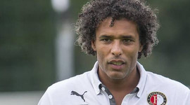 Pierre van Hooijdonk: "Onu oynatmayın"