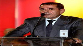 Özbek'in istifası cebinde