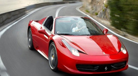 Ferrari halka arzda hız kesmedi