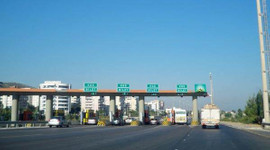 Sürpriz karar! O yoldan geçiş ücretsiz oldu