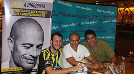 Alex'in kitabından bölümler! Kocaman için...