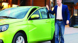 Türkiye'de otomotiv pazarı uçtu Rusya'da ise çöktü