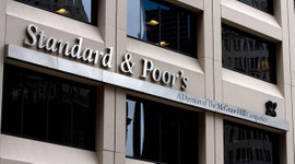 S&P, Yunanistan'ın notunu yükseltti