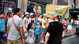 Çinli turistler 200 milyar dolar harcadı