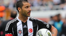 Ünal Aysal'dan Q7 sürprizi!