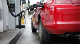 Benzinde 5 kuruşluk artış