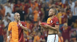Sneijder: Galatasaray'da kaos var