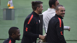 Sneijder'in menajeri: Hocayı bize sordular!