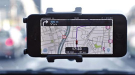 Facebook ve Google onun peşinde