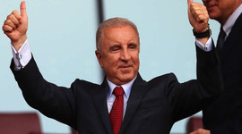 Ünal Aysal rüzgarı