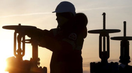 Suudilerden petrol hamlesi