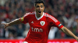 Oscar Cardozo Fenerbahçe'de