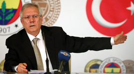 Aziz Yıldırım protestocuları sildi