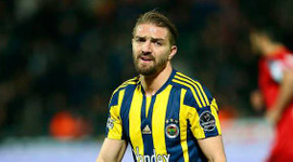 Caner gitti bile .