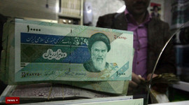 İran'dan yüzde 50 gönüllü devalüasyon!