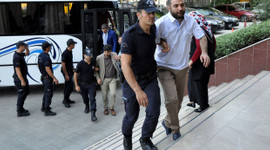 Kırıkkale'de FETÖ operasonu! Oda başkanı gözaltında