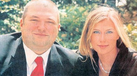 Hakan Uzan’ın eski eşi için kırmızı bülten