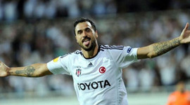 Hugo Almeida sonunda anlaştı!