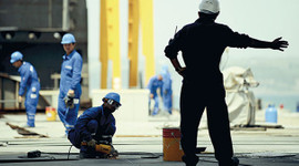 Müezzinoğlu: Kimse yeni yılda bin 300 liranın altında maaş almayacak