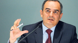 Başçı dolara rekor kırdırdı!