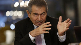 "Yatırımcıya değil, tüketiciye cesaret lazım"