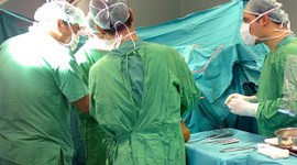 Doktorlara futbolcu gibi bonservis!