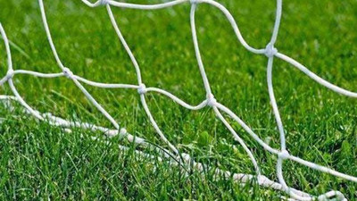 1 maçta kendi kalesine 5 gol attı!