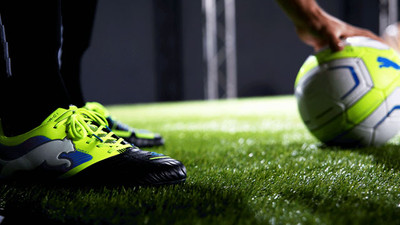 Yıldız futbolcudan kötü haber!