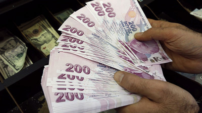 Türk Lirası tarihte bir ilke imza attı!