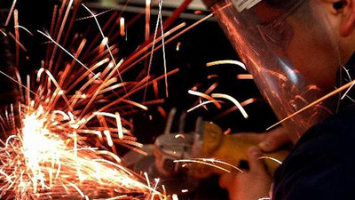 Sanayi üretimi Kasım'da arttı