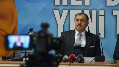 Veysel Eroğlu'dan su sıkıntısı sorusuna esprili yaklaşım