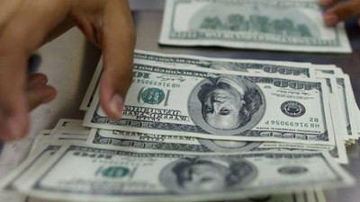 Dolar 4 lira sınırını aştı