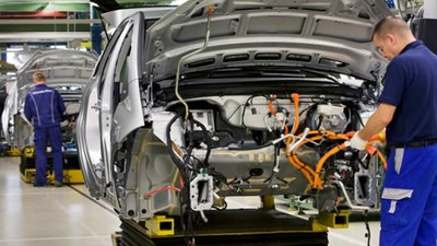 Otomotiv üretimi martta yüzde 1 arttı