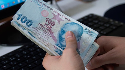 Milyonlarca memura 3 zam birden